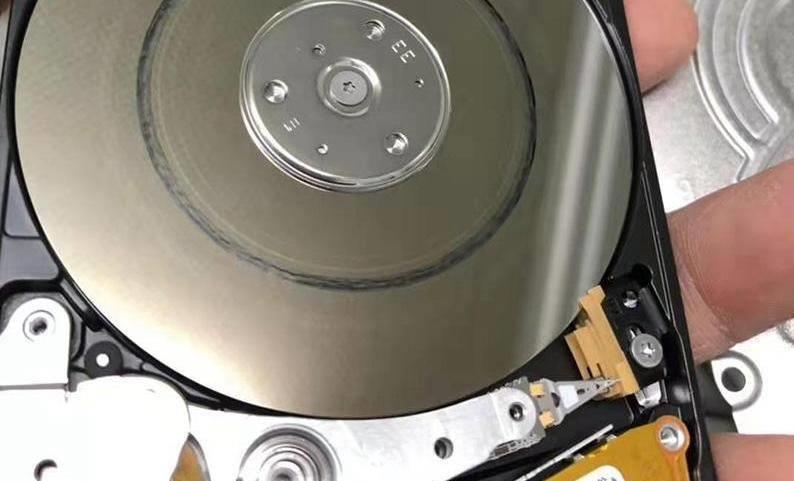 机械硬盘坏了怎么恢复数据,机械硬盘坏了有办法修复吗